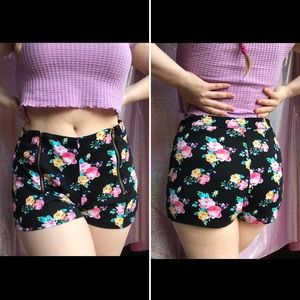 SOLD! Floral Charlotte Russe Shorts 💐